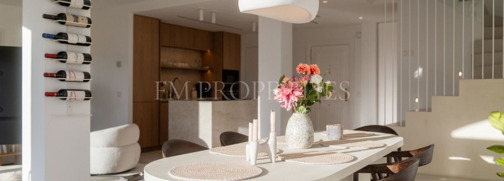 Zweistöckiges Penthouse  in La Quinta Hills, Benahavis