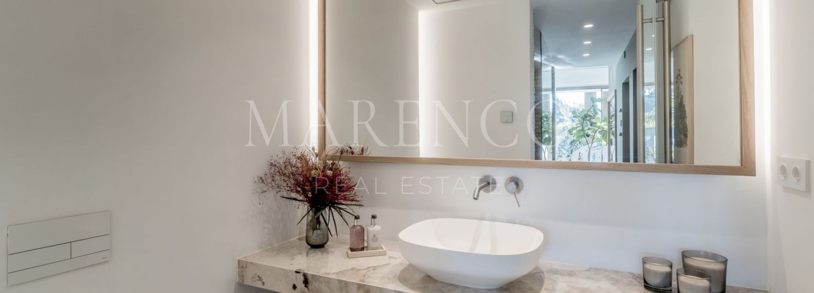 Einfamilienhaushälfte  in La Quinta, Benahavis