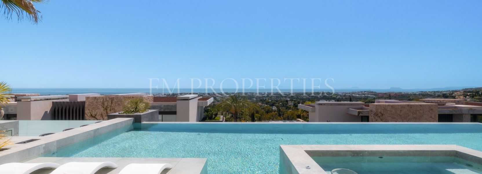 Villa Pareada  en La Quinta, Benahavis