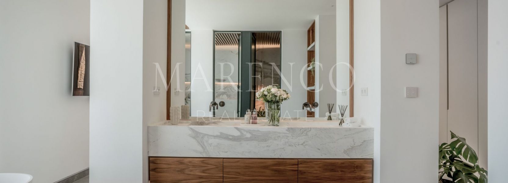 Einfamilienhaushälfte  in La Quinta, Benahavis