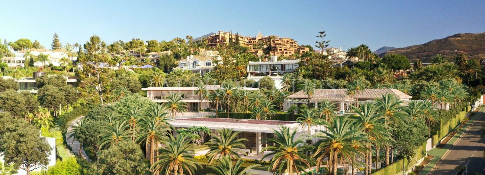 Plot  in La Cerquilla, Nueva Andalucia, Marbella