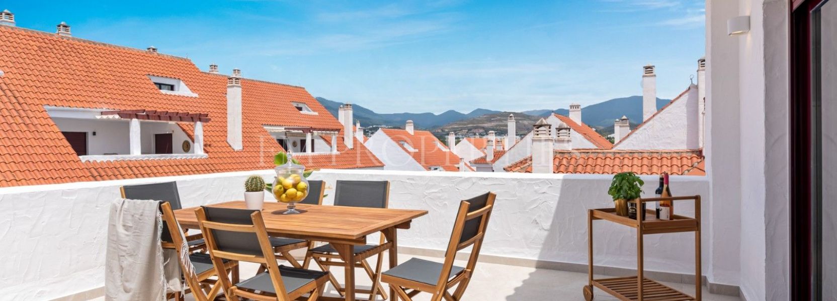 Duplex Penthouse  in La Maestranza, Nueva Andalucia, Marbella