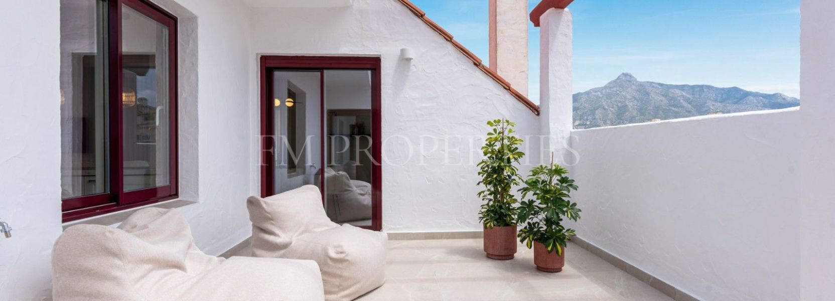 Duplex Penthouse  in La Maestranza, Nueva Andalucia, Marbella