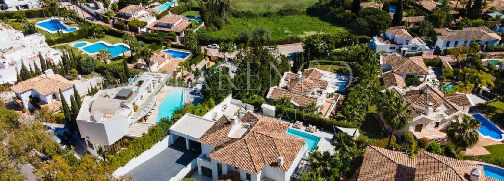 Villa  in Nueva Andalucia, Marbella