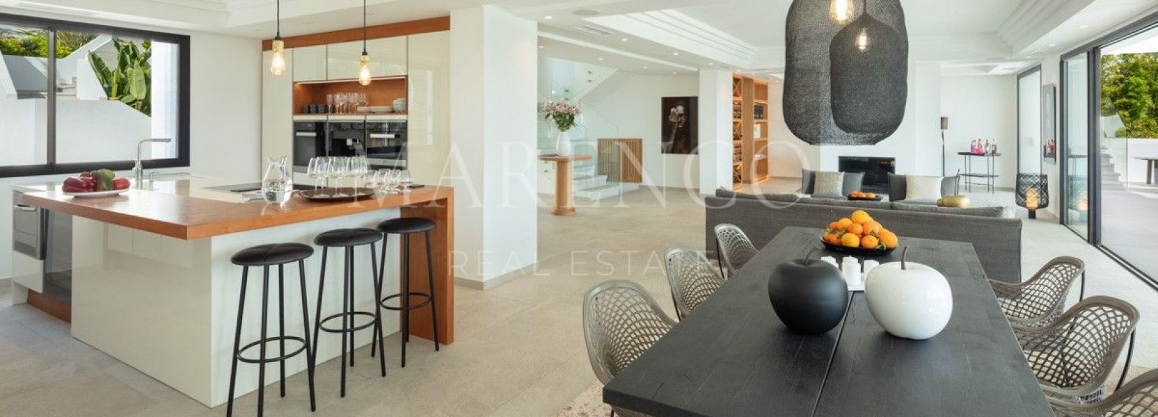 Villa  in Nueva Andalucia, Marbella