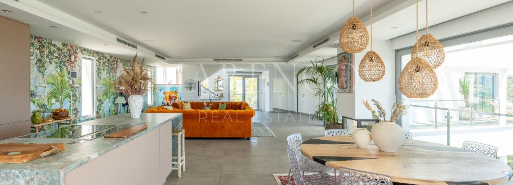 Villa  in El Herrojo, Benahavis