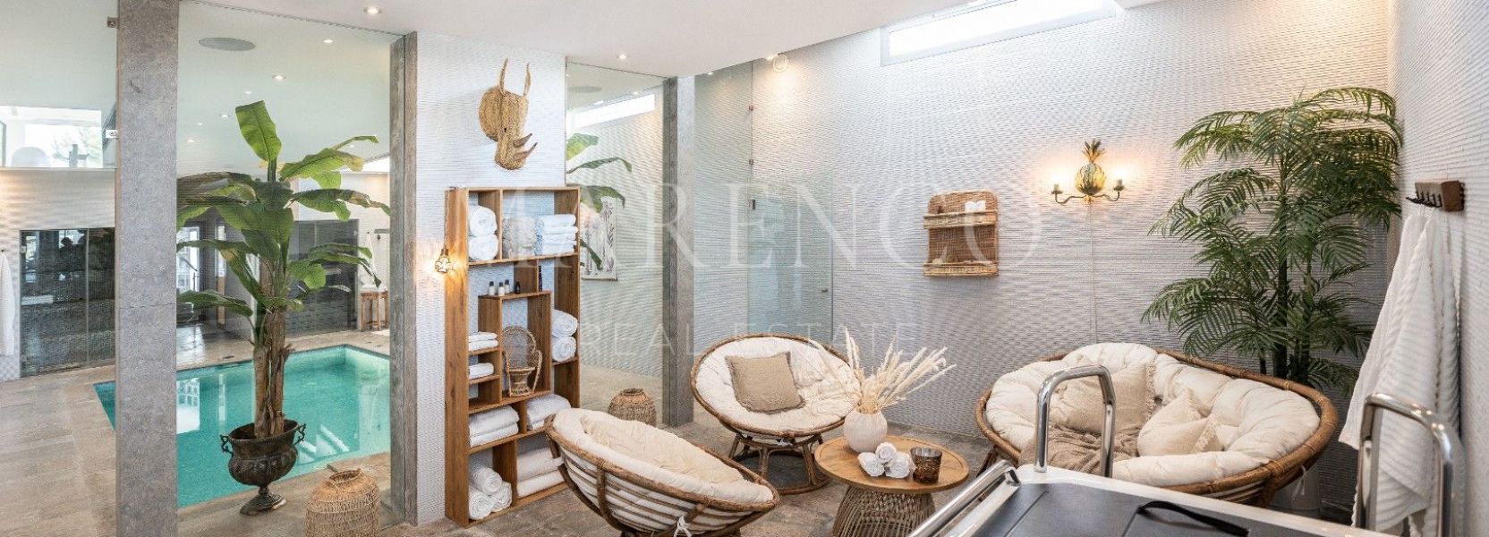 Villa  in El Herrojo, Benahavis