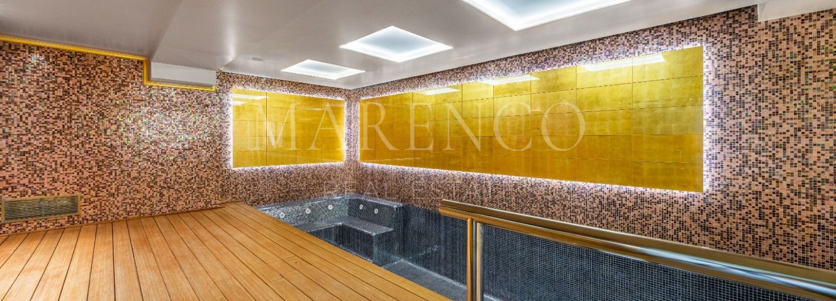 Villa  en Los Altos de los Monteros, Marbella Este, Marbella