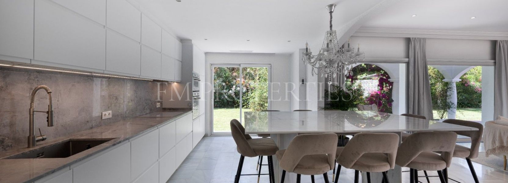 Villa  à Marbella Est, Marbella