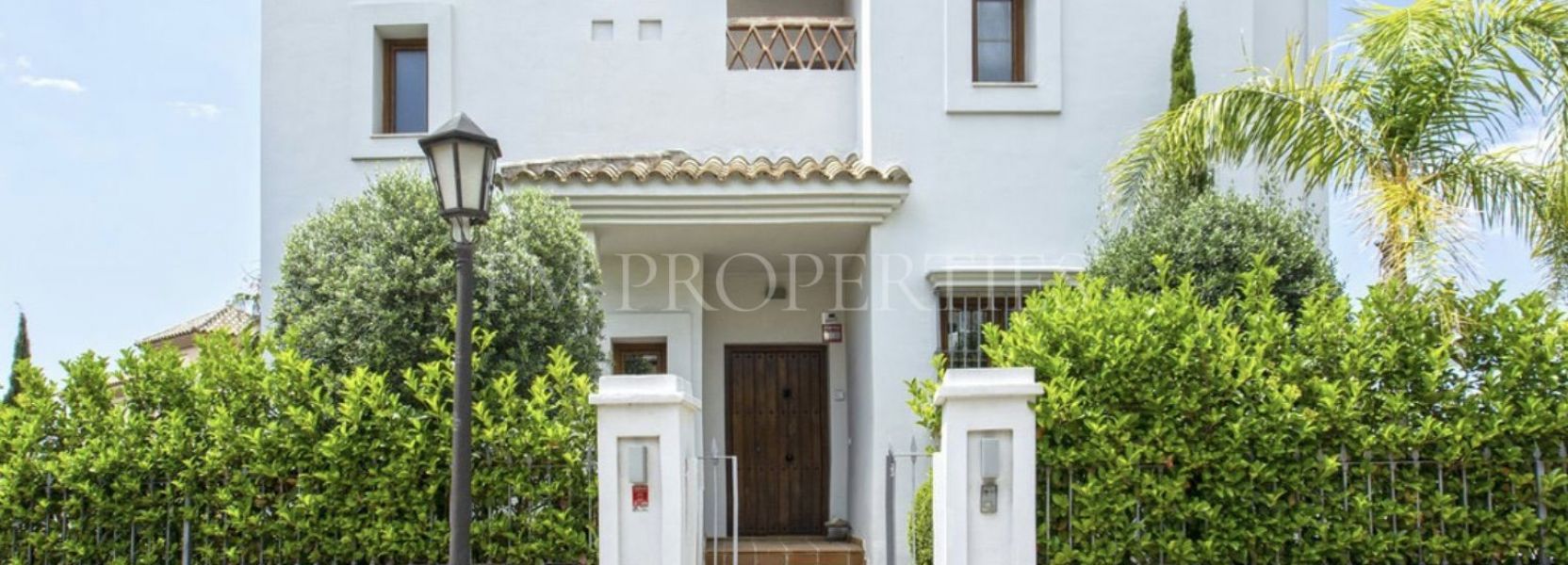 Villa  in La Resina Golf, Estepona East, Estepona