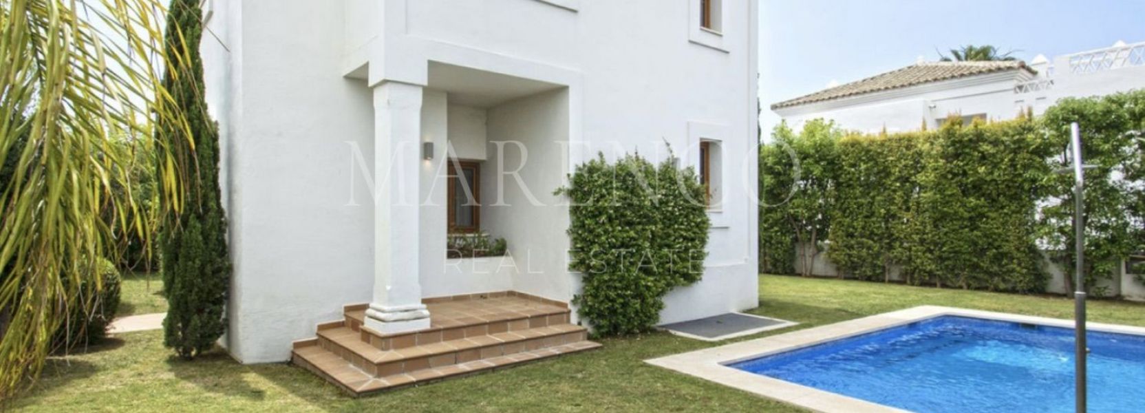 Villa en La Resina Golf, Estepona Este, Estepona