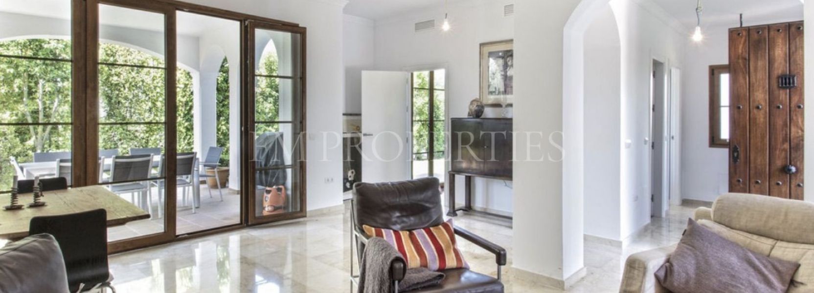 Villa  in La Resina Golf, Estepona East, Estepona