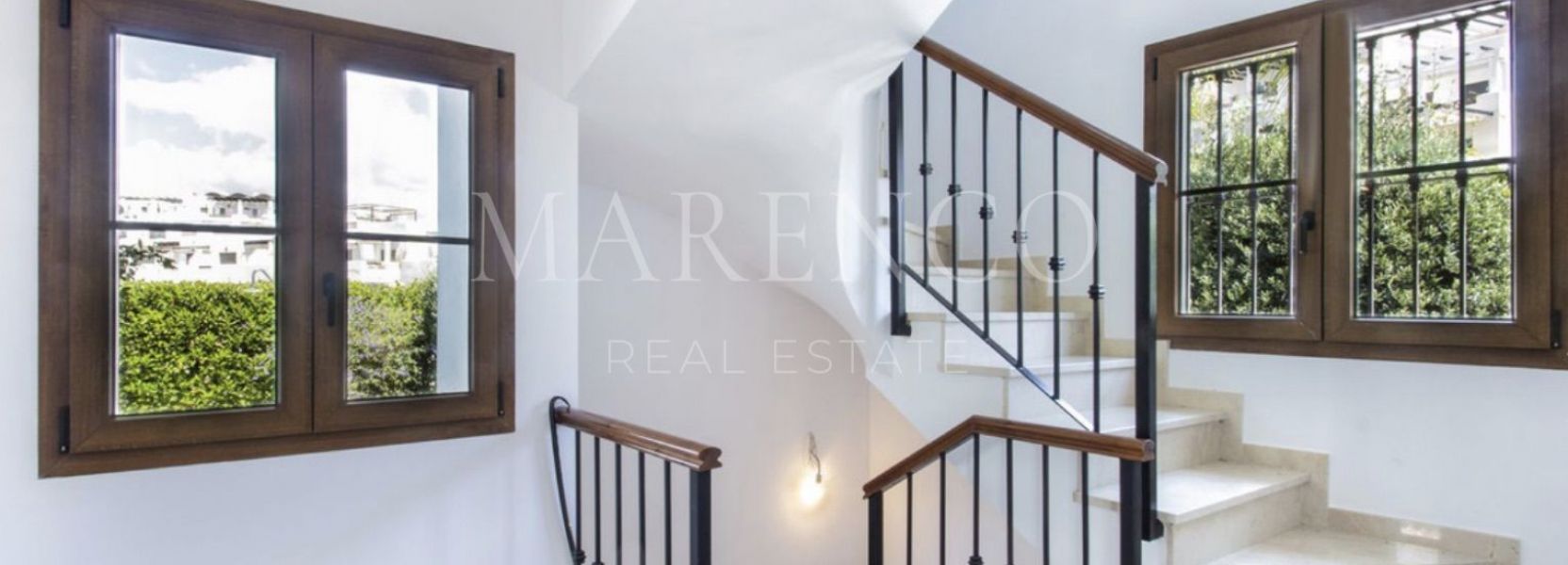 Villa en La Resina Golf, Estepona Este, Estepona