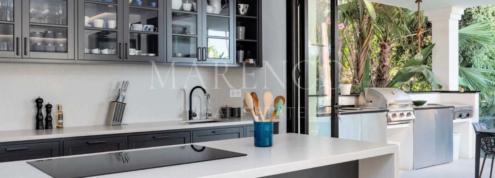 Villa  in Nueva Andalucia, Marbella