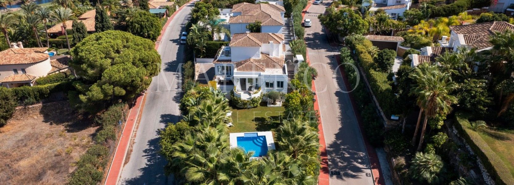 Villa  à Nueva Andalucia, Marbella