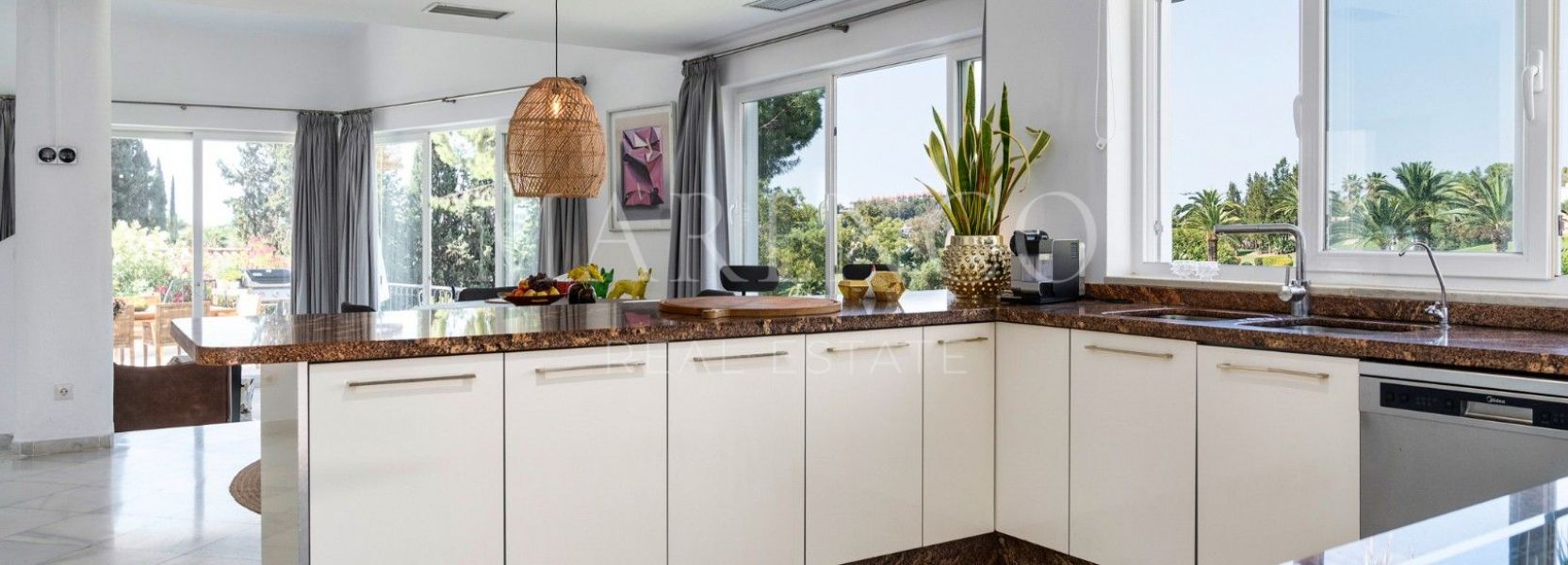 Villa  à Los Naranjos, Nueva Andalucia, Marbella