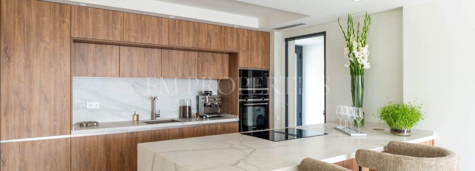 Villa  in Nueva Andalucia, Marbella