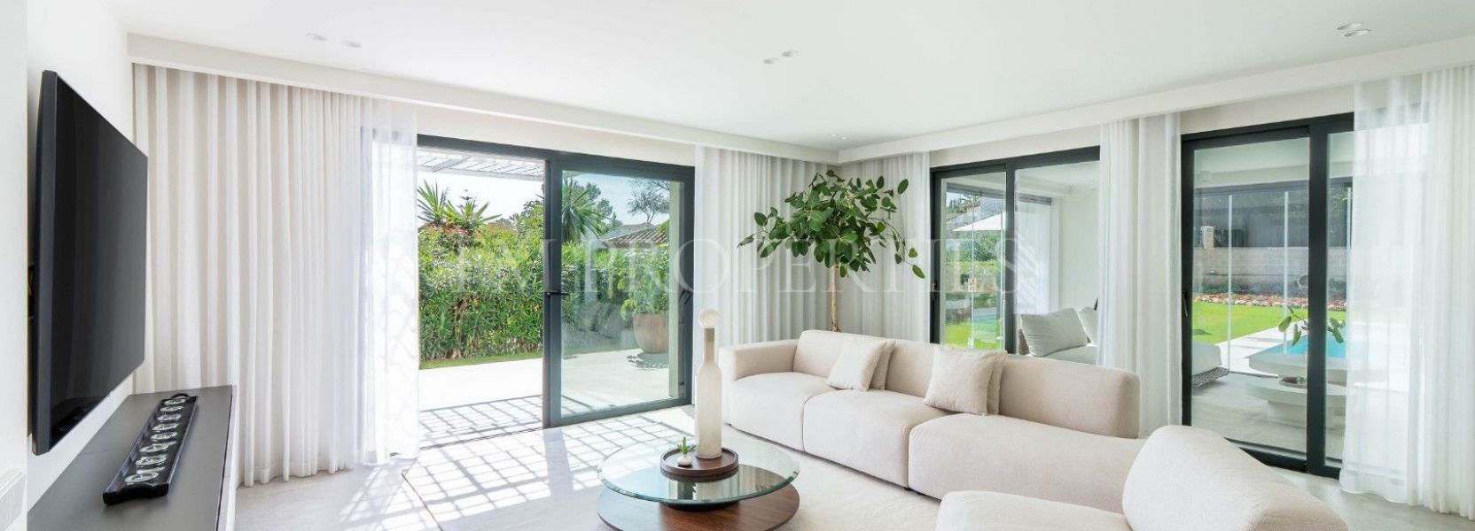 Villa  in Nueva Andalucia, Marbella
