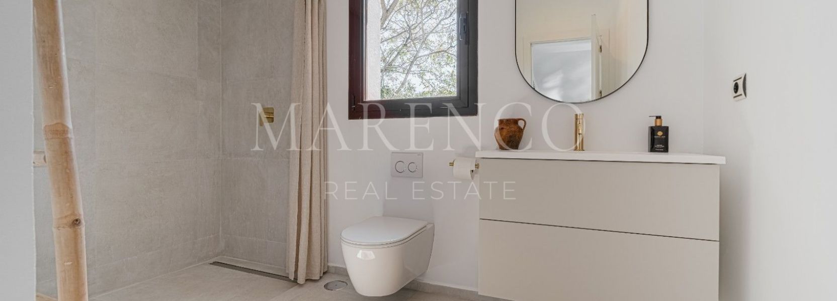 Villa  in Hacienda las Chapas, Marbella Ost, Marbella