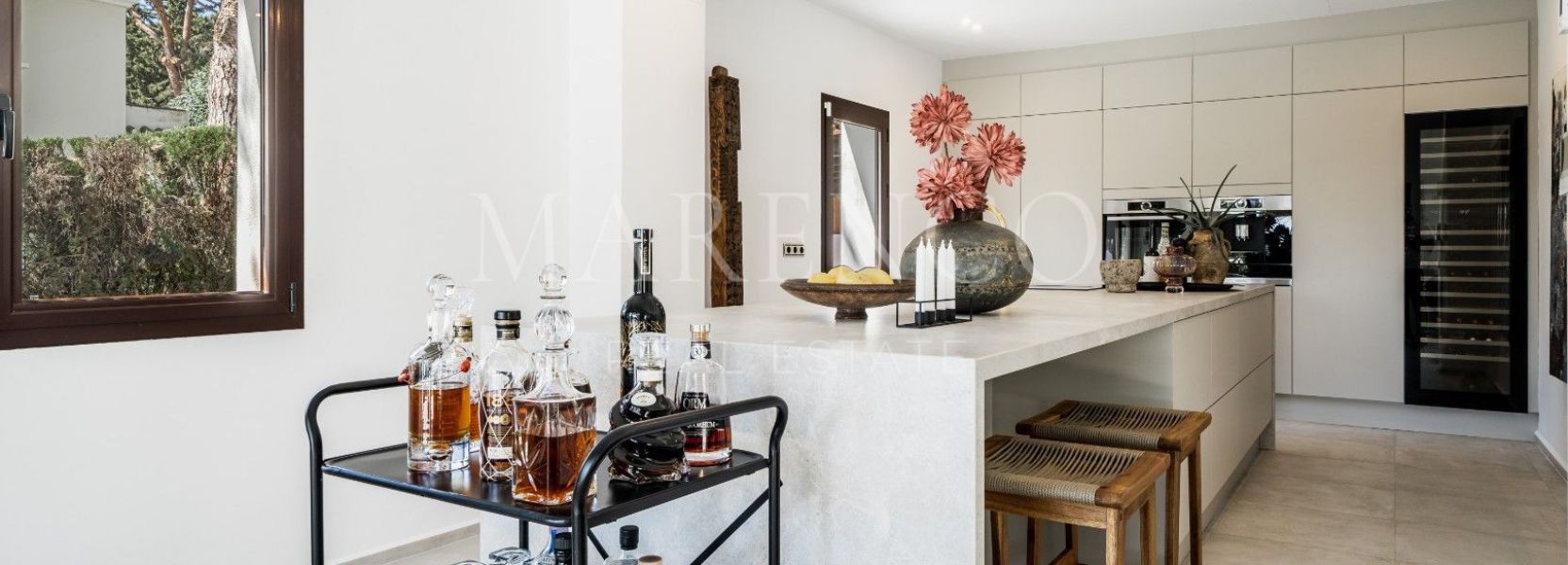 Villa  in Hacienda las Chapas, Marbella Ost, Marbella