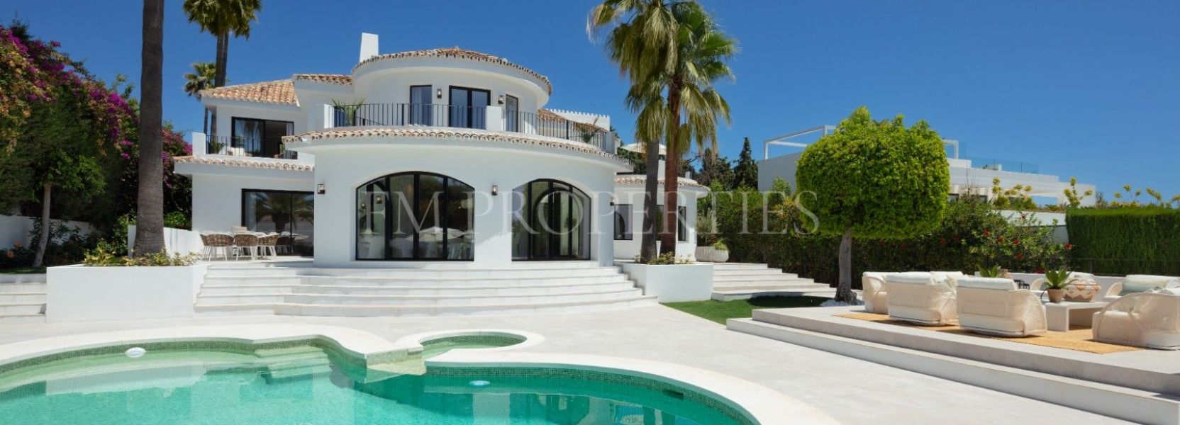 Villa  en Nueva Andalucia, Marbella