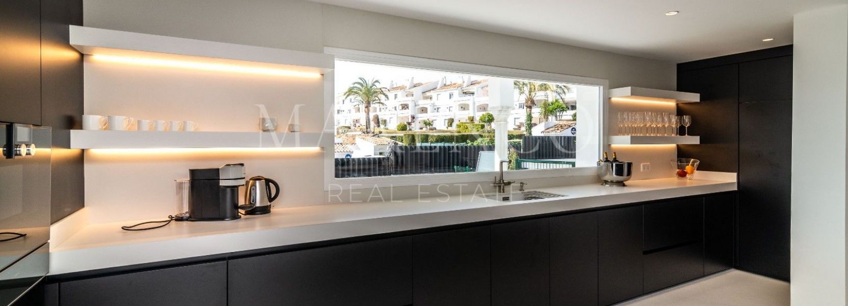 Villa  in Nueva Andalucia, Marbella