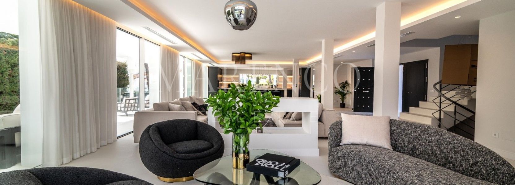 Villa  in Nueva Andalucia, Marbella