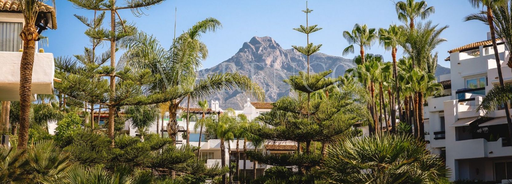 Apartamento  en Marina Puente Romano, Marbella Golden Mile, Marbella