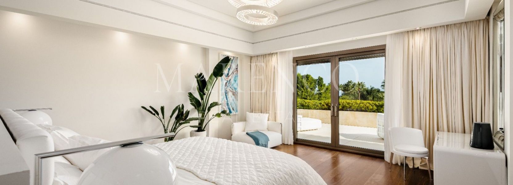 Villa  in Marbella Golden Mile, Marbella