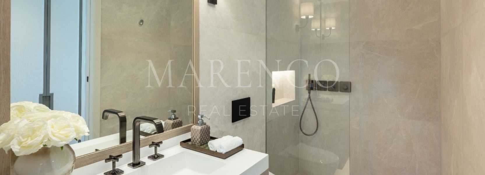 Doppelhaus  in Marbella Goldene Meile, Marbella