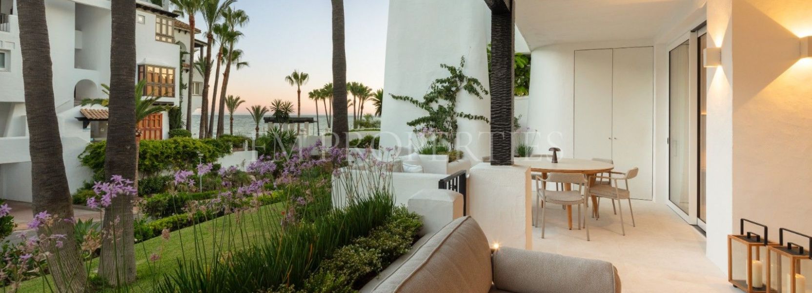 Apartment  in Marina Puente Romano, Marbella Golden Mile, Marbella