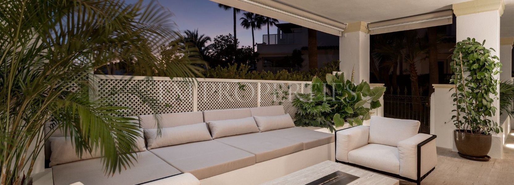 Appartement rez de chaussée  à Marbella Golden Mile, Marbella
