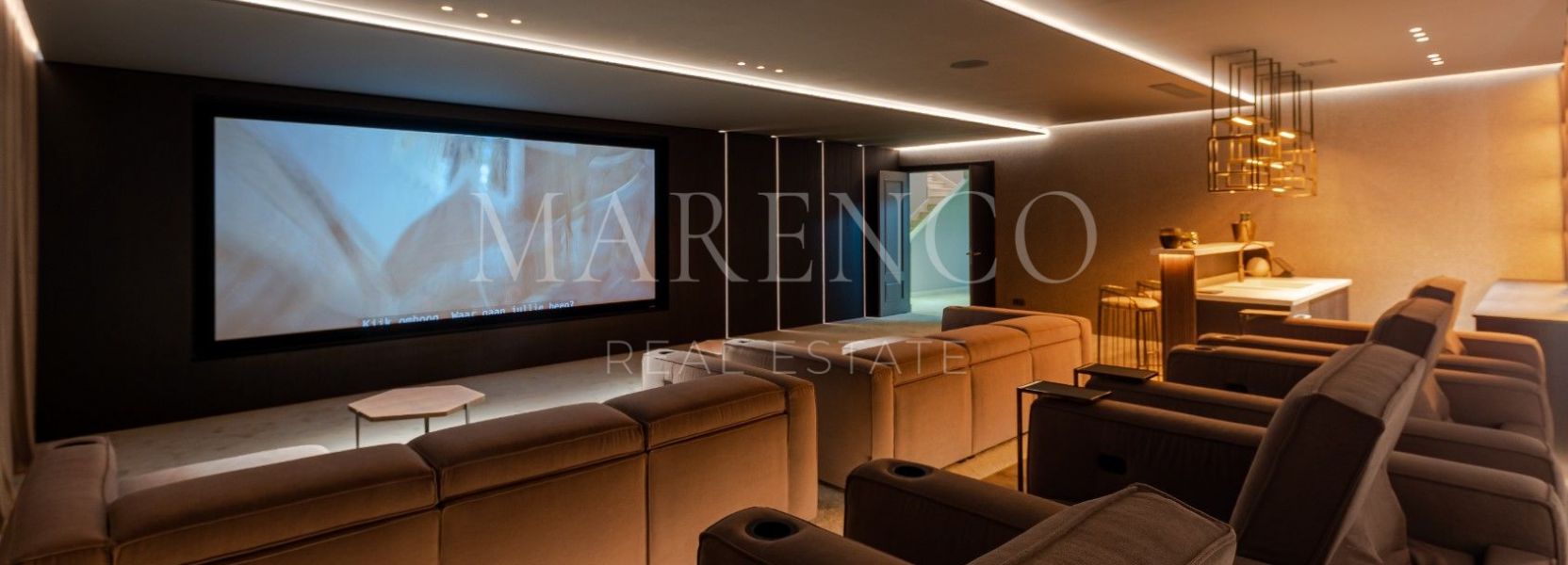 Villa  en El Herrojo, Benahavis