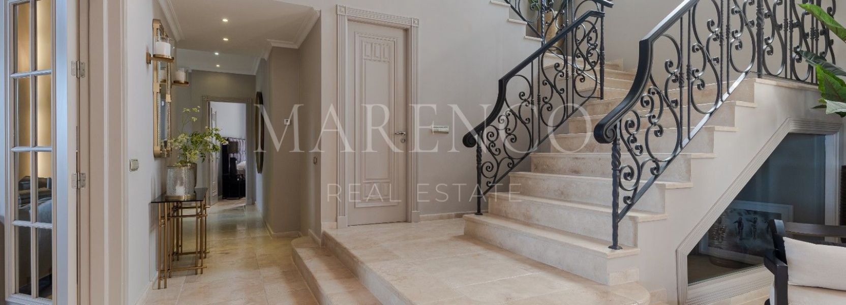 Villa  en El Herrojo, Benahavis