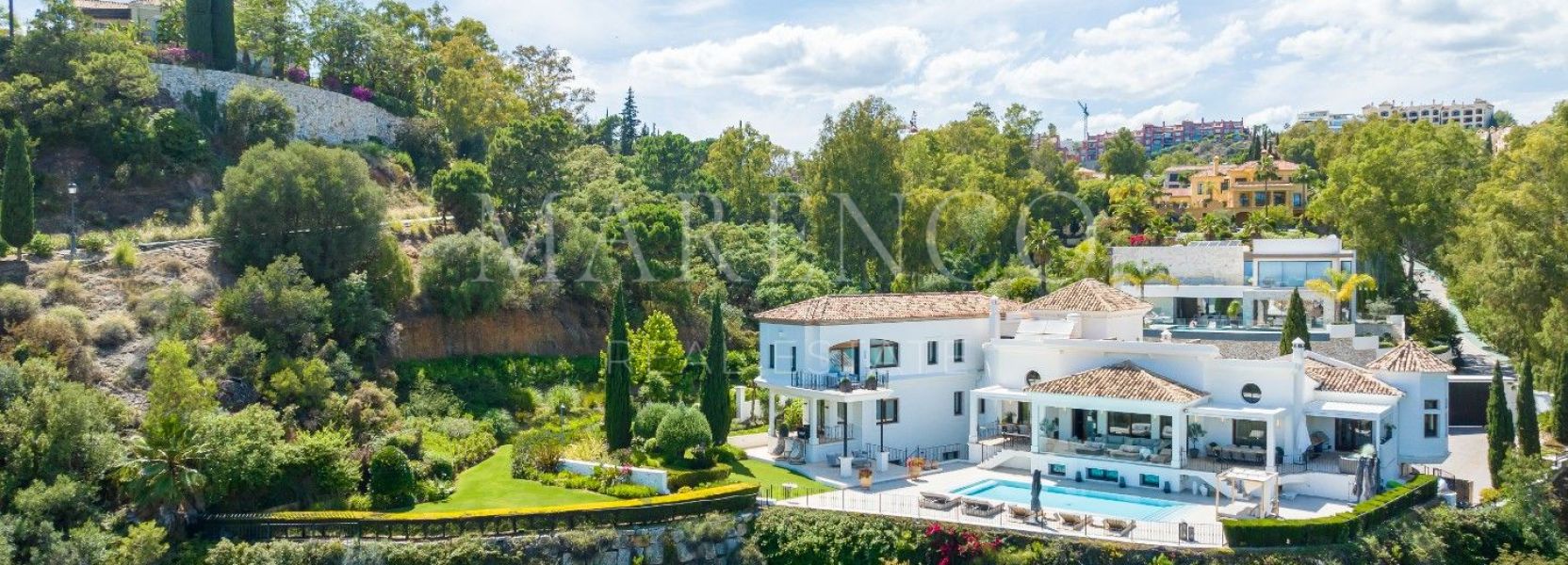 Villa  en El Herrojo, Benahavis