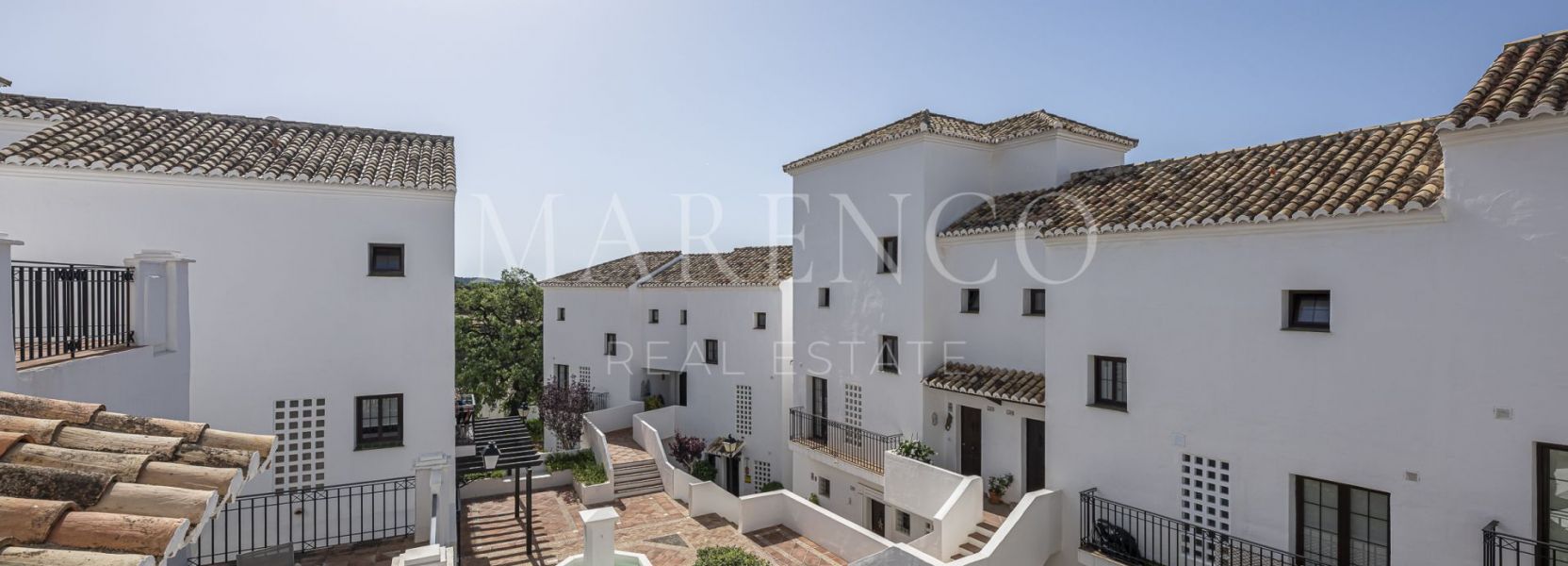 Triplex  à Los Altos de los Monteros, Marbella Est, Marbella