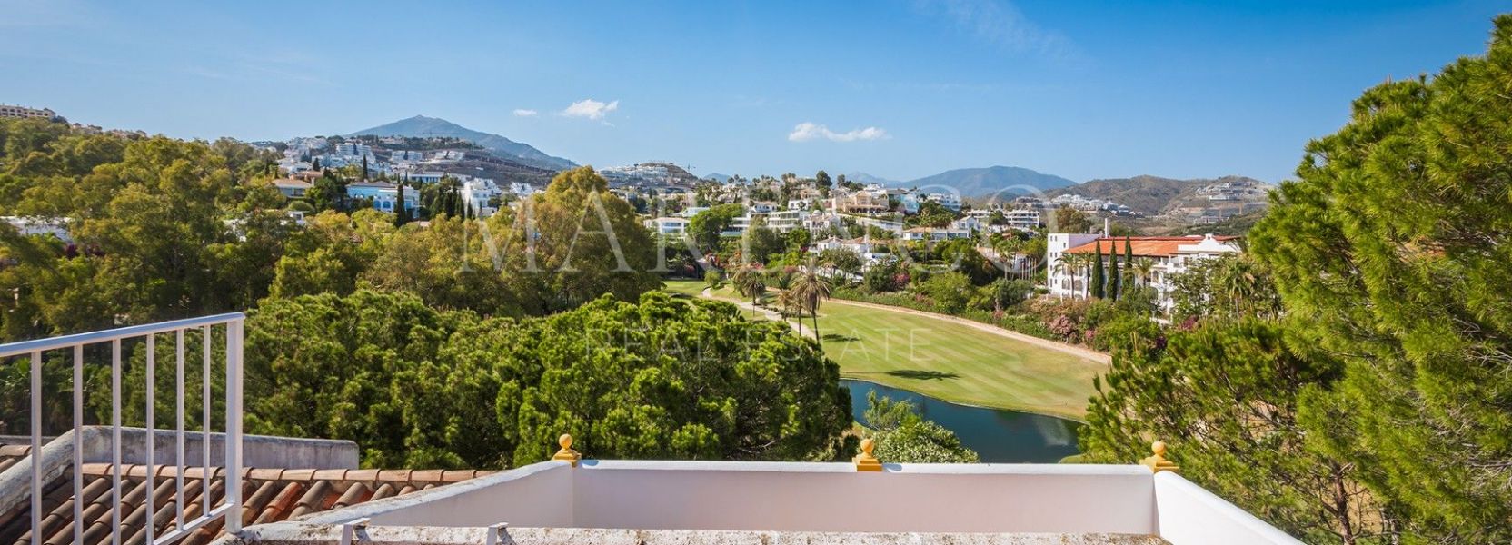Geschakeld huis  in La Quinta, Benahavis
