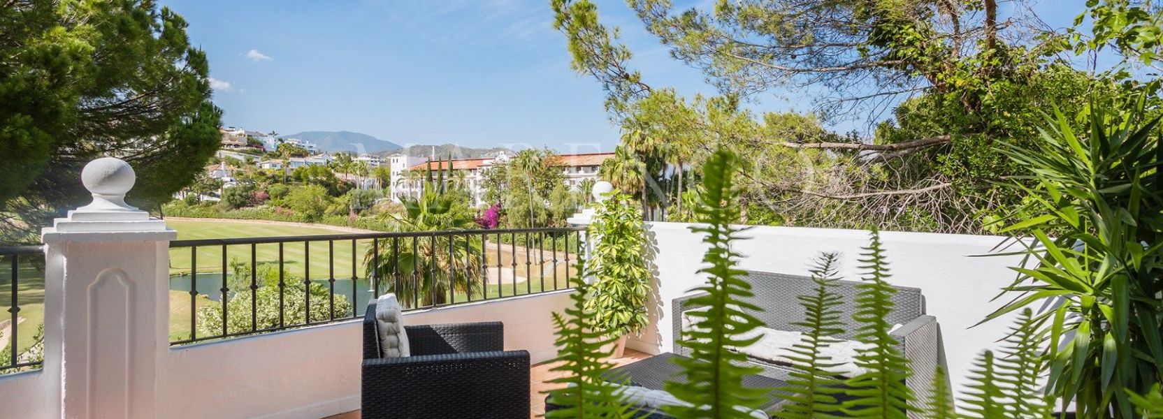 Geschakeld huis  in La Quinta, Benahavis