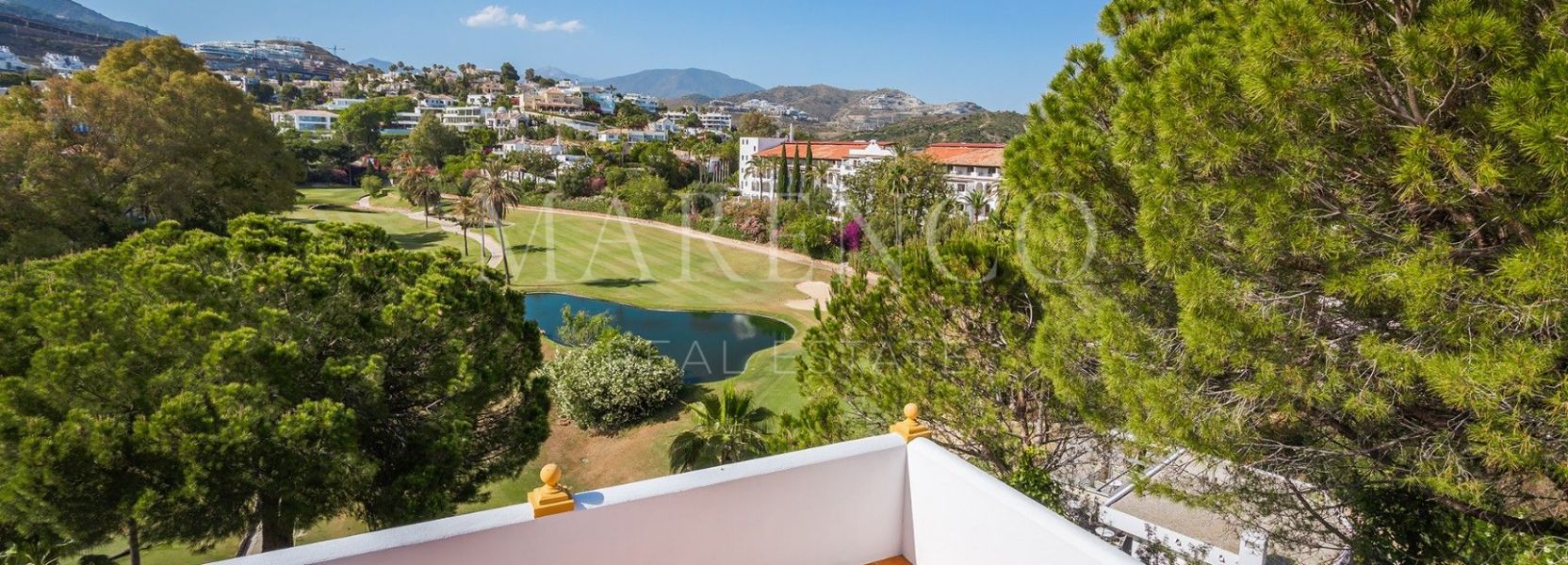 Geschakeld huis  in La Quinta, Benahavis