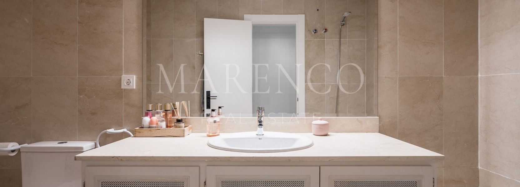 Geschakeld huis  in La Quinta, Benahavis