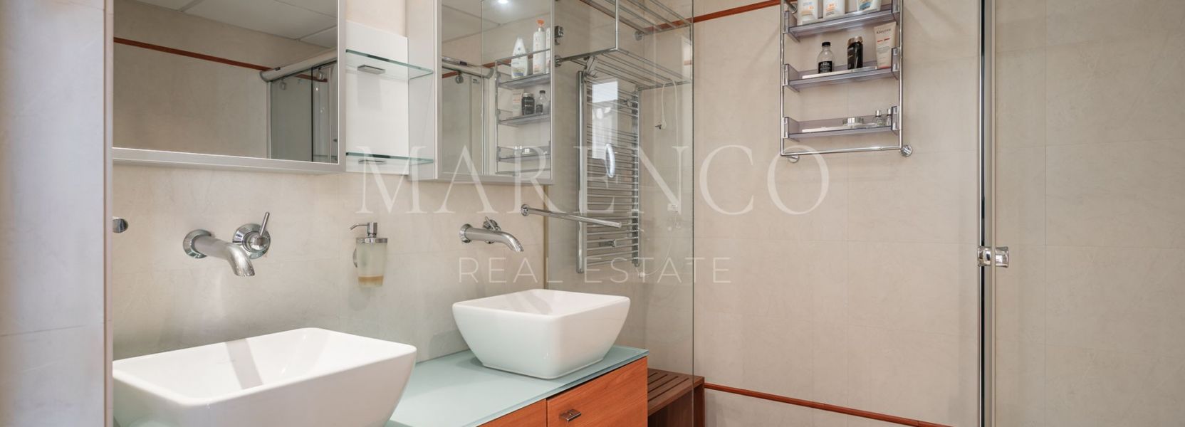 Villa  en Hacienda Beach, Estepona Este, Estepona