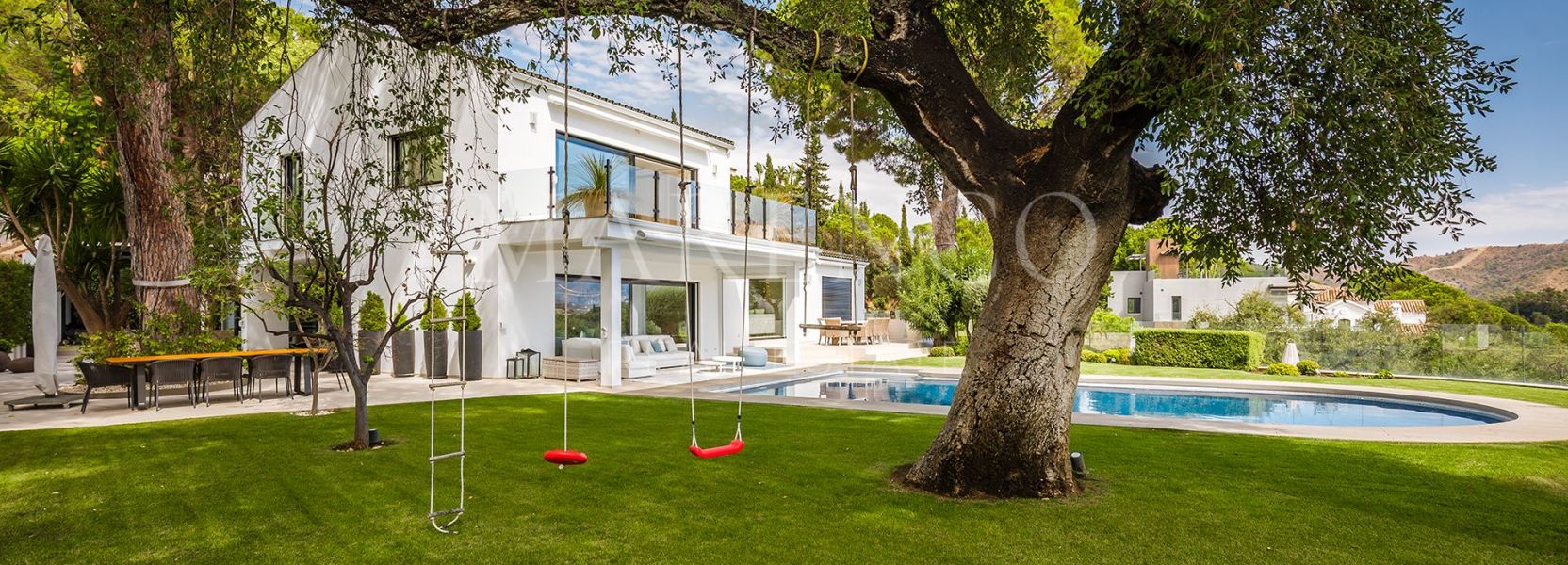 Villa in El Madroñal, Benahavis