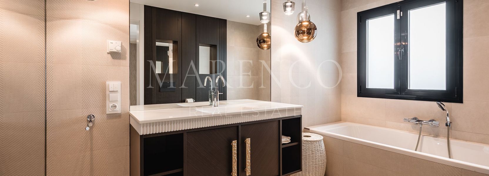 Villa in El Madroñal, Benahavis