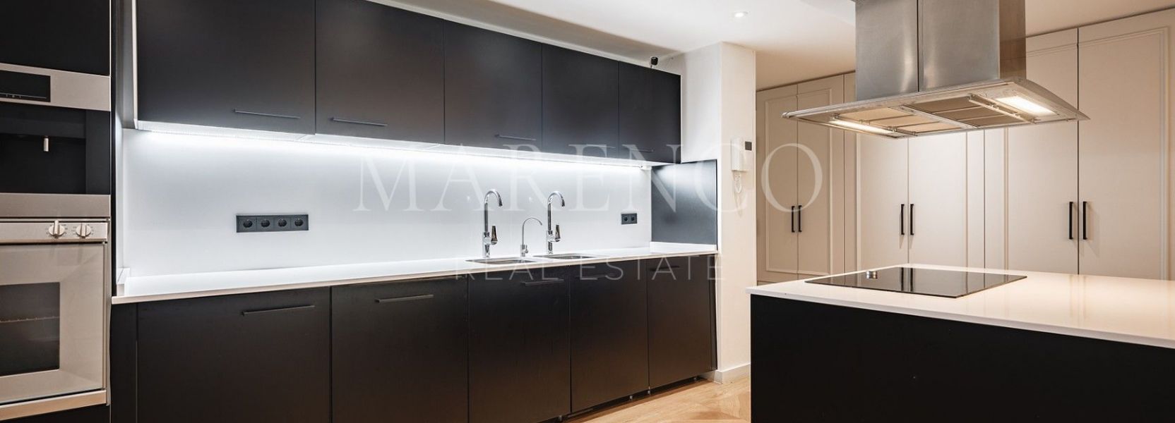 Appartement begane grond  in Benahavis