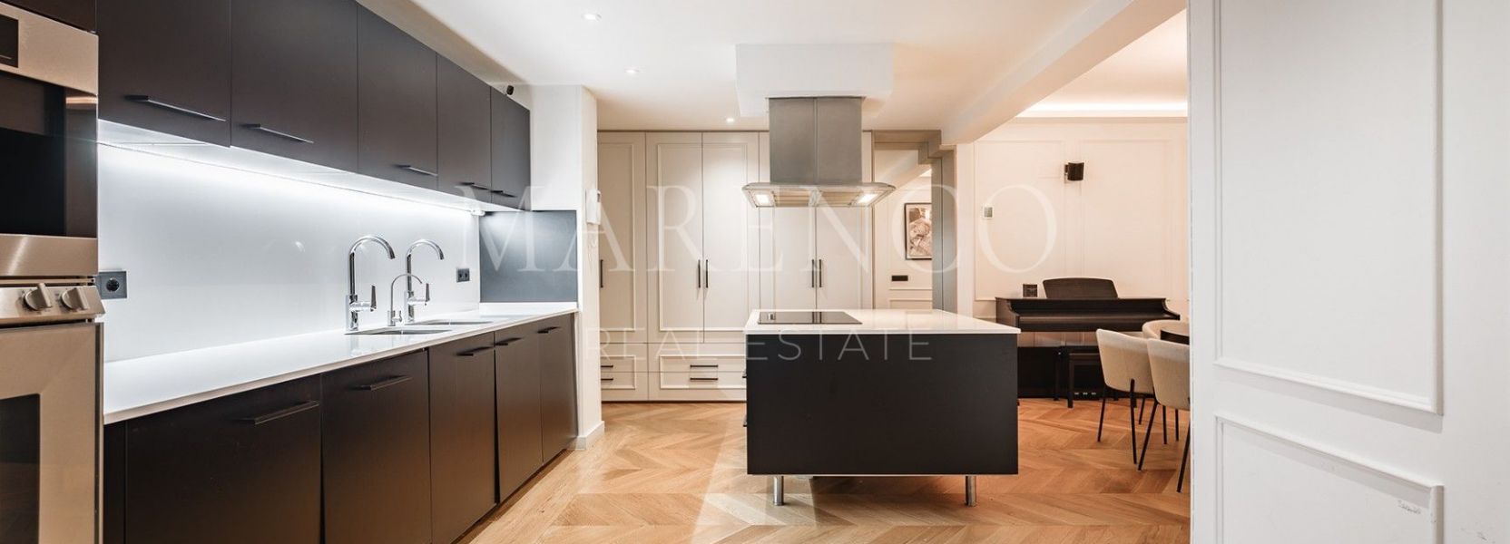 Appartement begane grond  in Benahavis