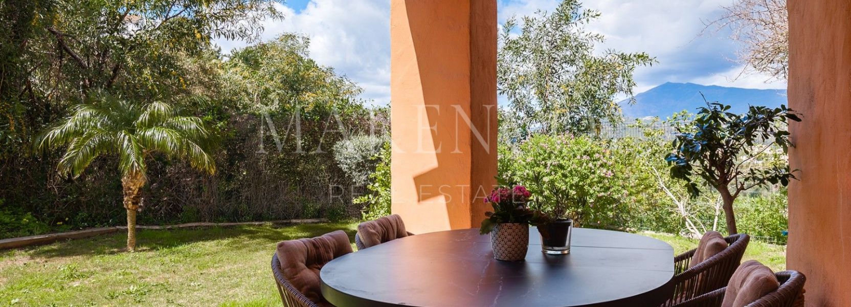 Appartement begane grond  in Benahavis