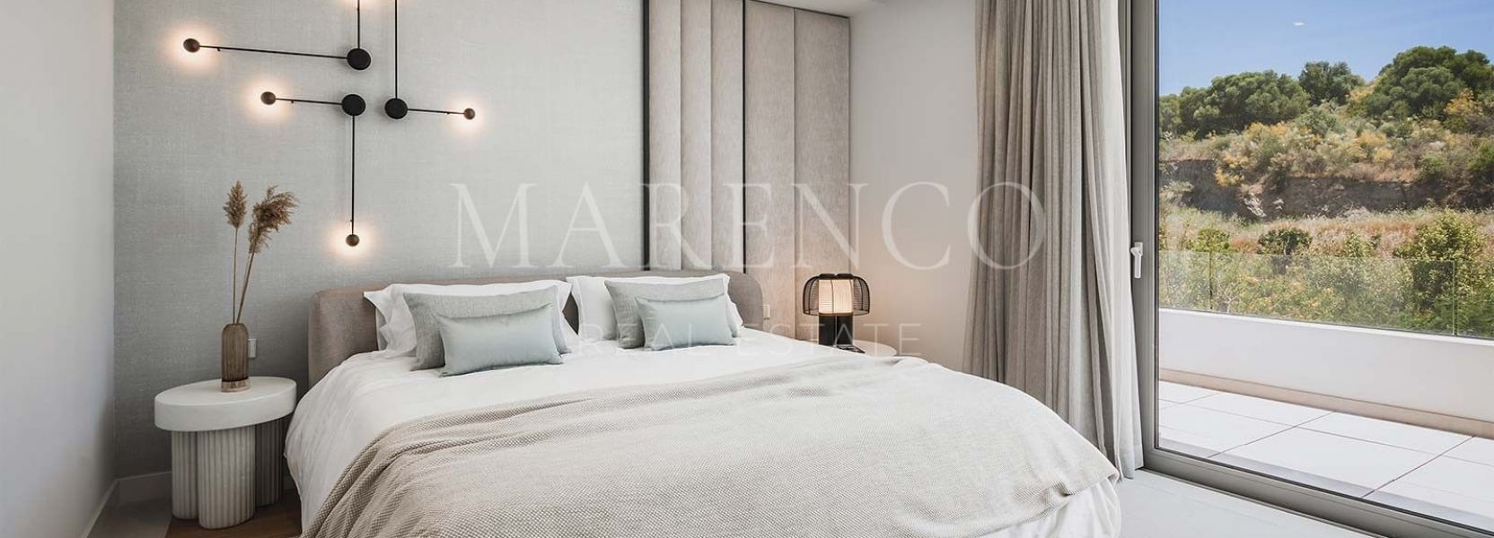 Villa  en El Paraiso, Estepona Este, Estepona