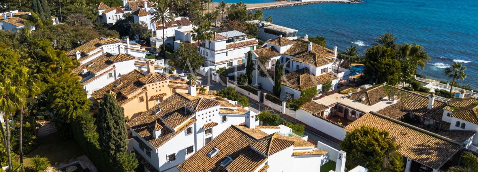 Half Vrijstaande Villa  in Puente Romano, Marbella Golden Mile, Marbella