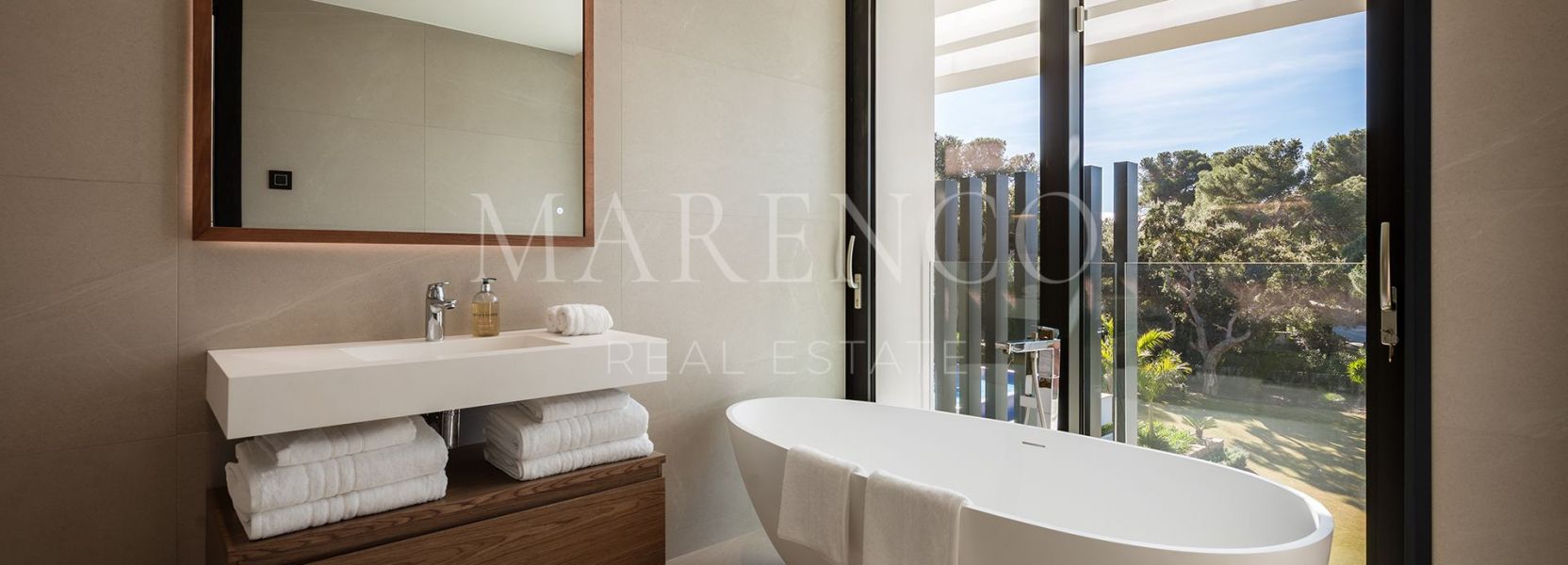 Villa in Reyes y Reinas, Sotogrande Costa, Sotogrande