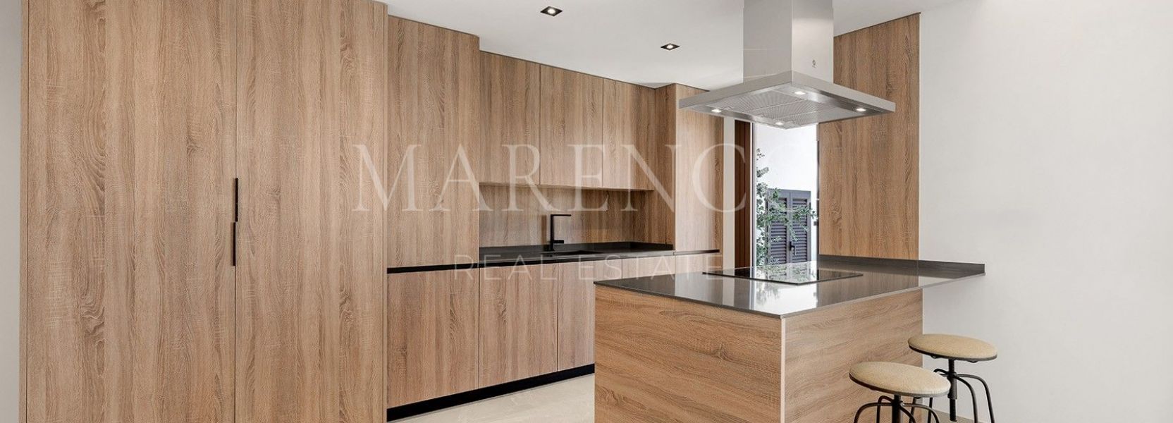 Atico Duplex  en Almazara Hills, Istan